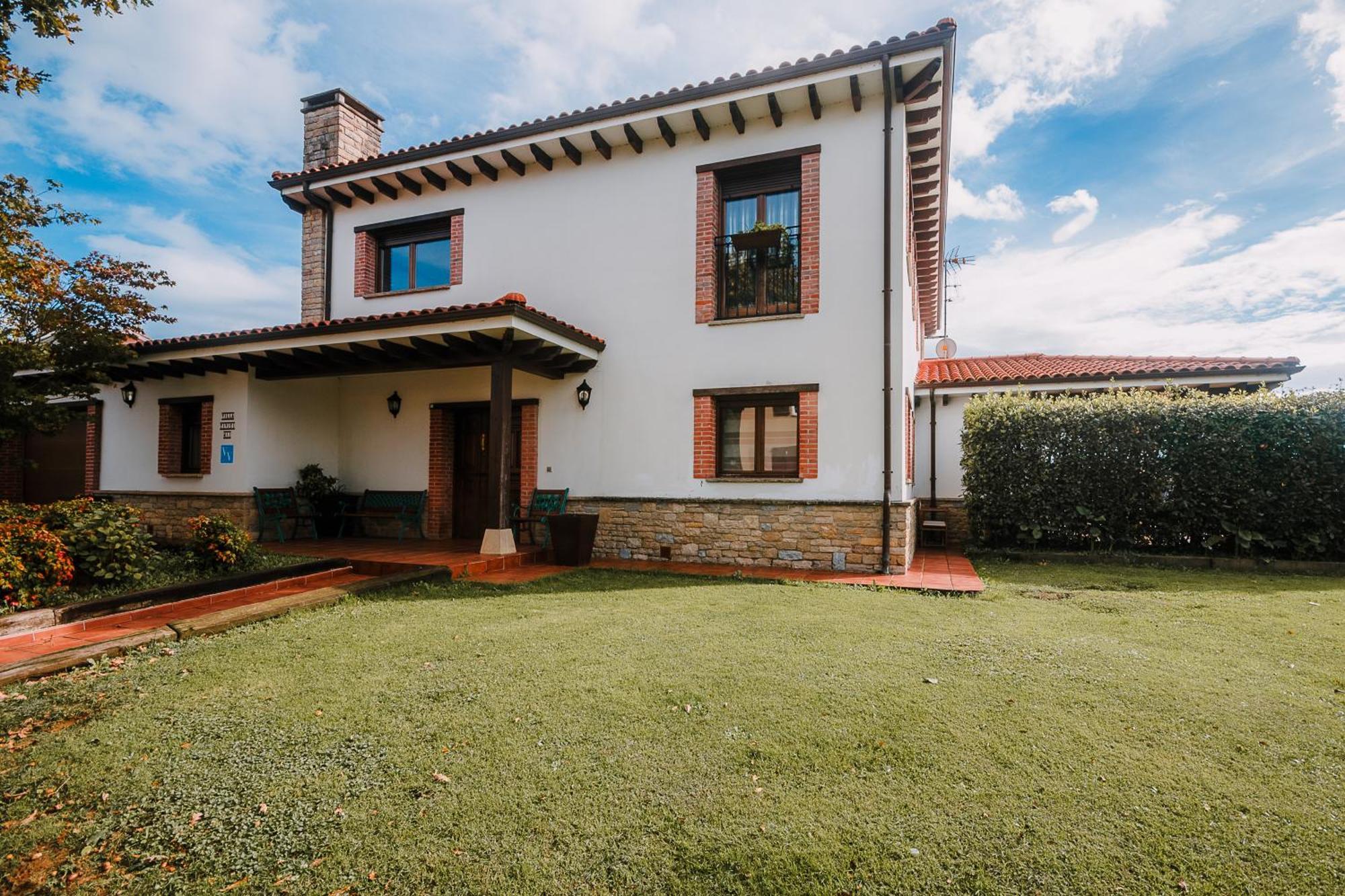 Villa Tiviti Oviedo Exterior foto