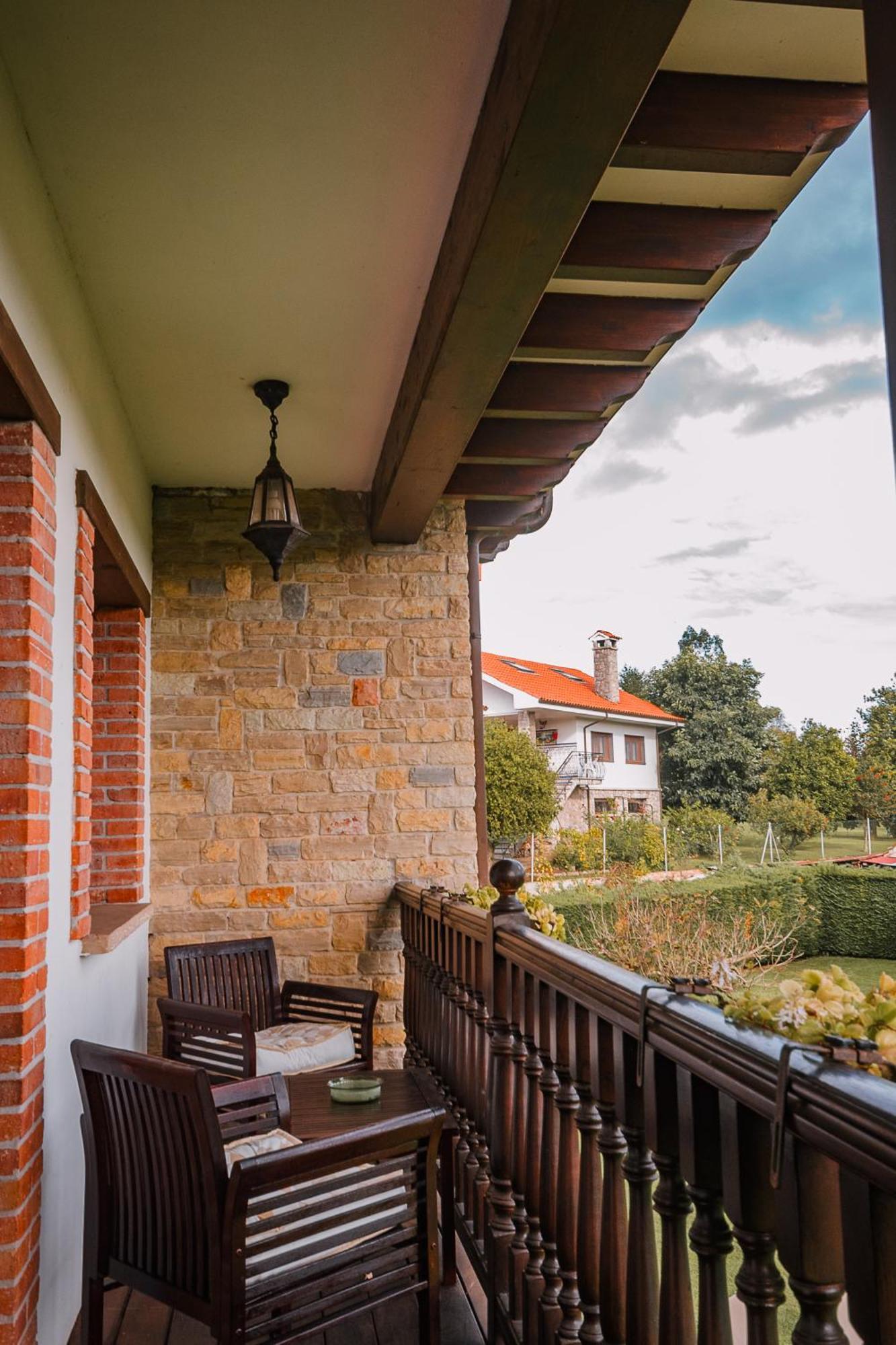 Villa Tiviti Oviedo Exterior foto